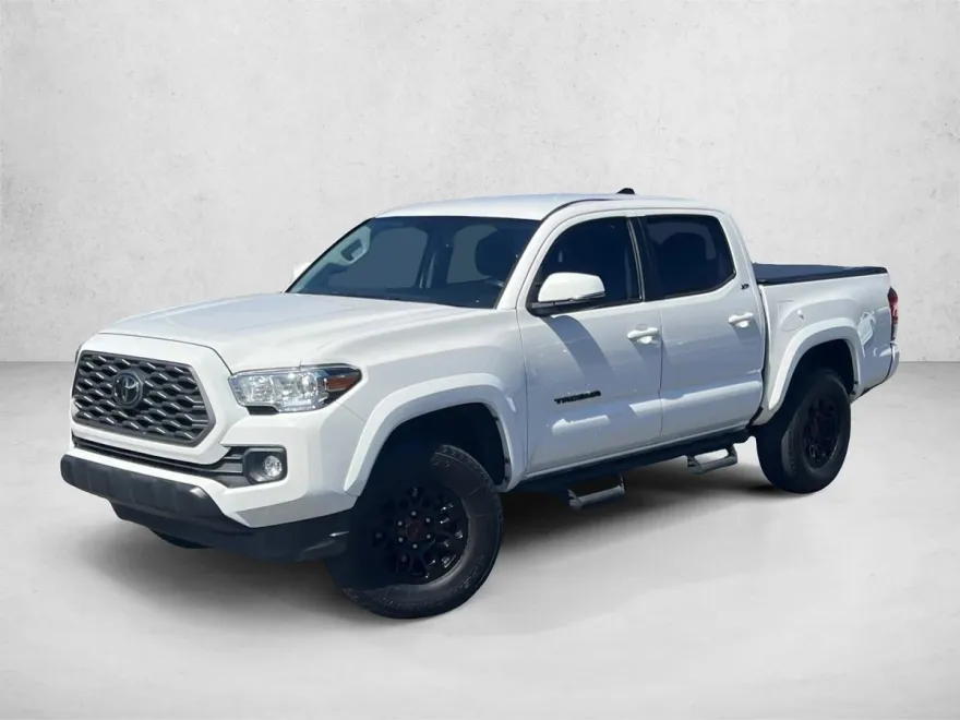 2022 Toyota Tacoma SR5 V6 photo 1