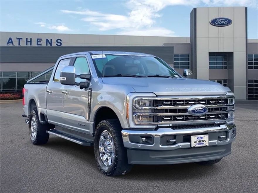 2023 Ford F-250 Lariat photo 1