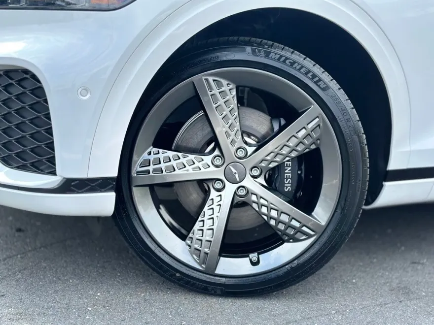 2024 Genesis GV70 3.5T Sport photo 1
