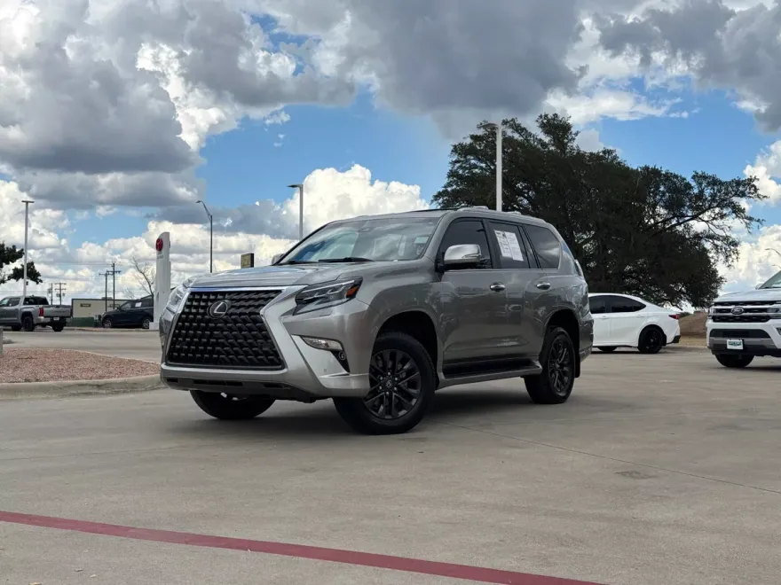 2023 Lexus GX 460 photo 1