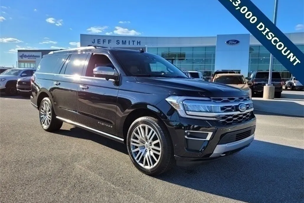 2024 Ford Expedition MAX Platinum photo 1