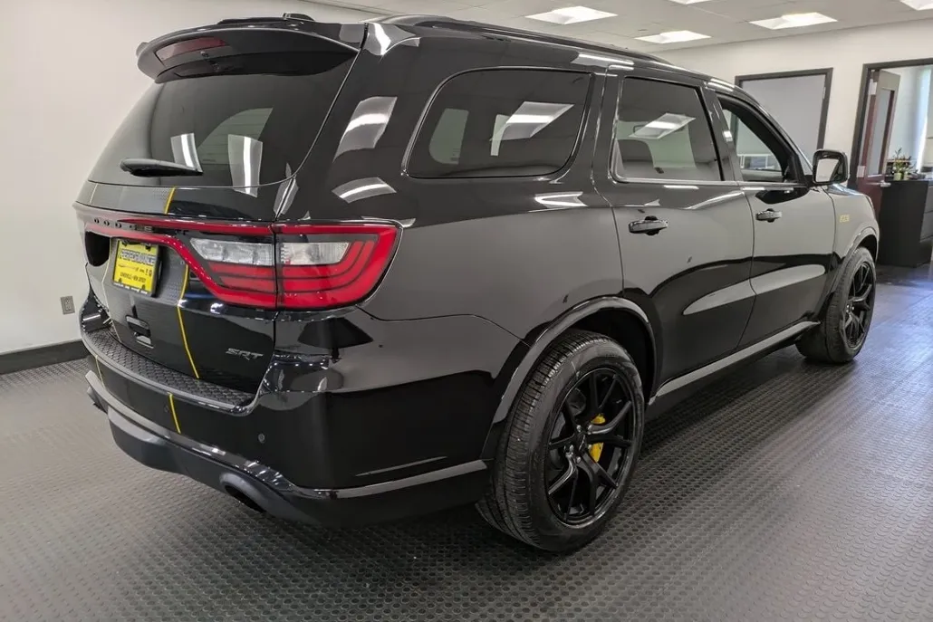 2024 Dodge Durango SRT 392 photo 1