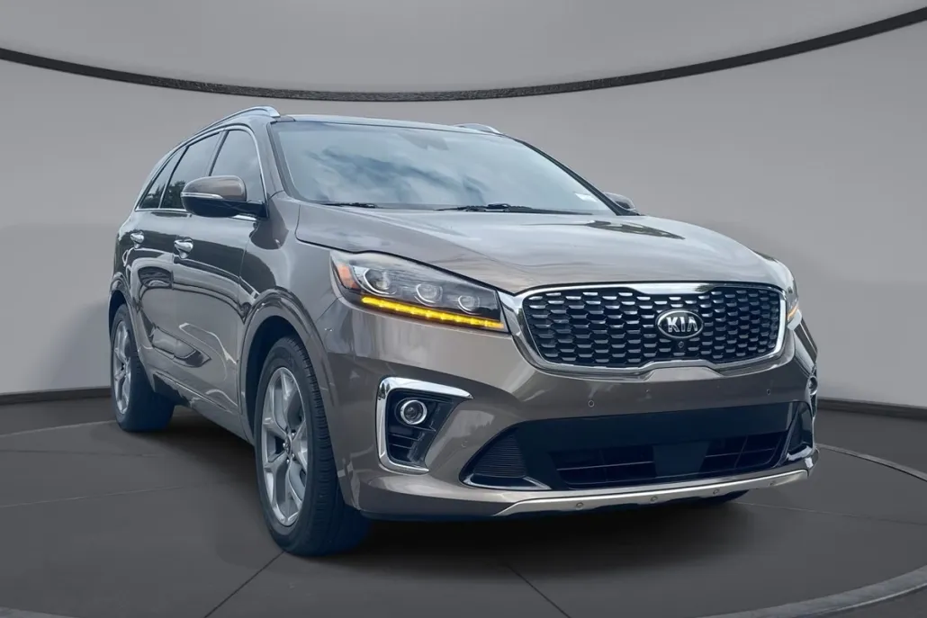 2019 Kia Sorento SX photo 1