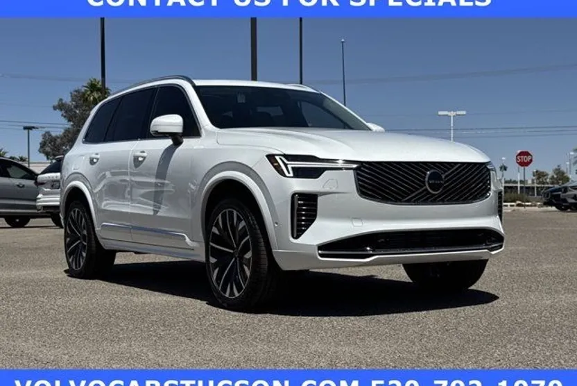 2025 Volvo XC90 T8 photo 1