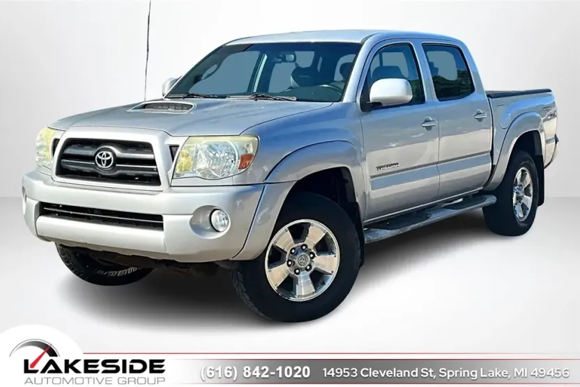 2006 Toyota Tacoma Base photo 1