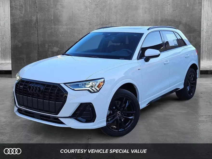 2025 Audi Q3 45 TFSI S line Premium photo 1