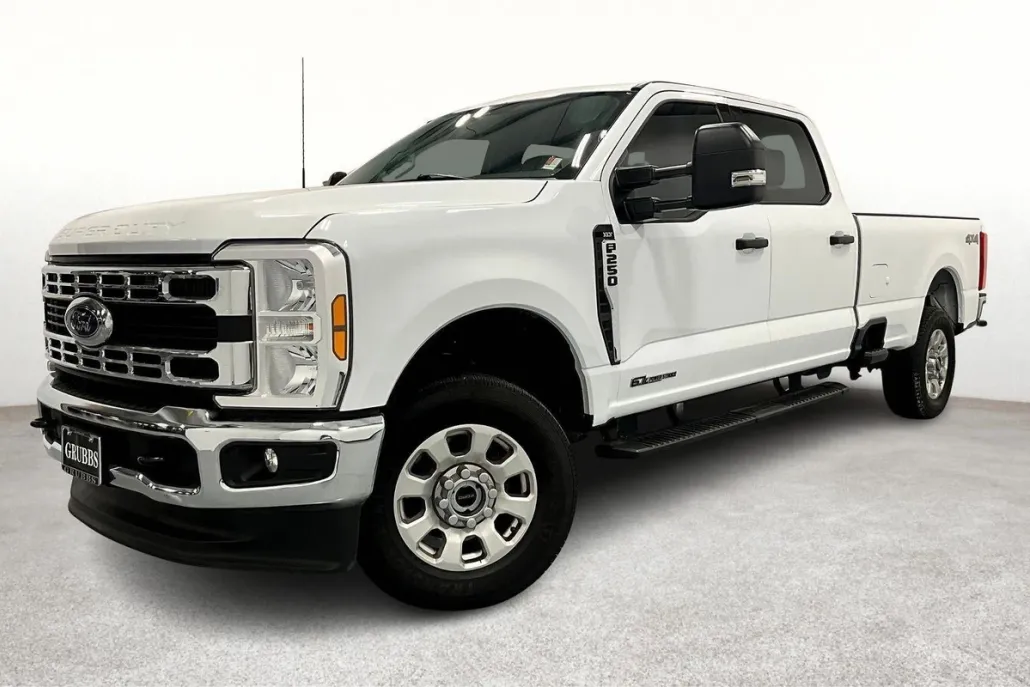 2024 Ford F-250 XLT photo 1