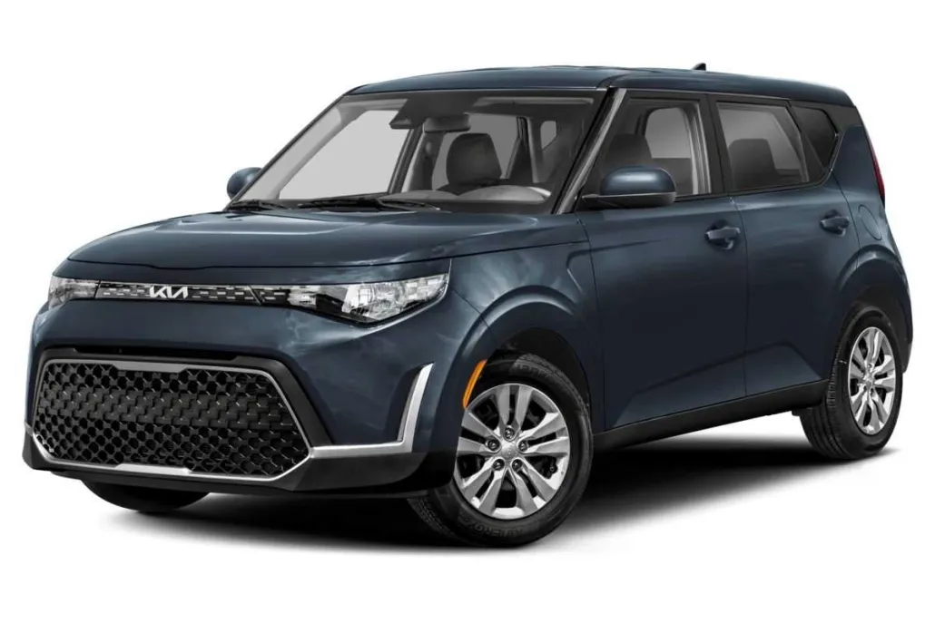 2024 Kia Soul LX photo 1