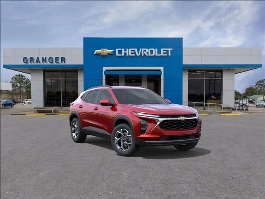 2026 Chevrolet Trax LT photo 1
