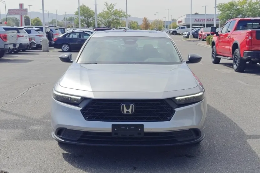 2024 Honda Accord Hybrid Sport photo 1