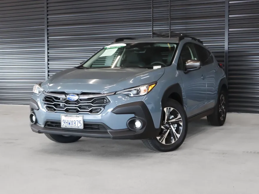 2024 Subaru Crosstrek Premium photo 1