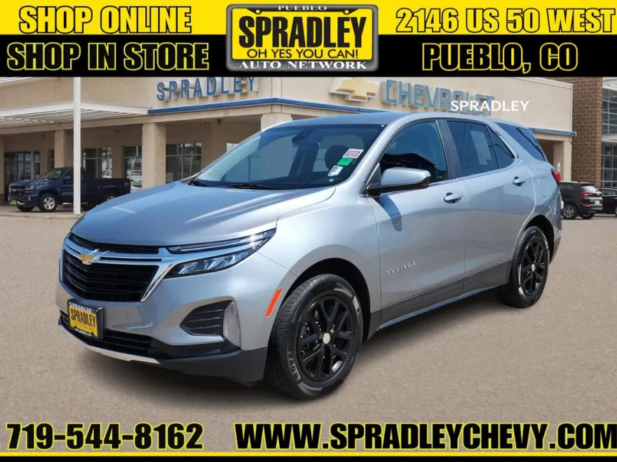 2024 Chevrolet Equinox LT photo 1