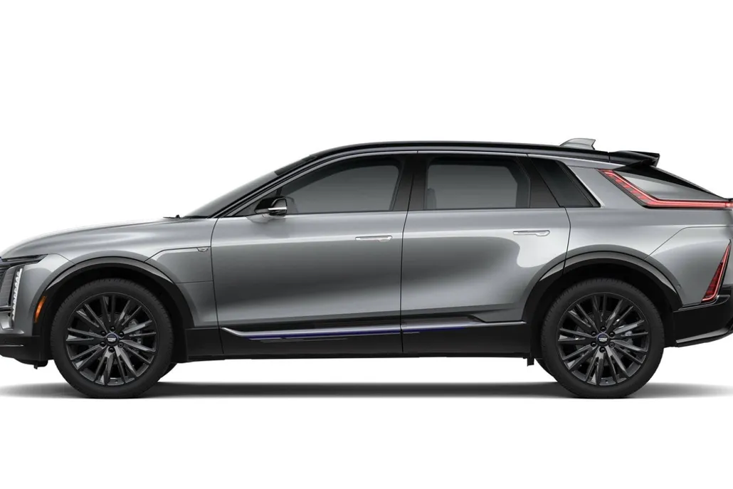 2026 Cadillac Lyriq Luxury photo 1