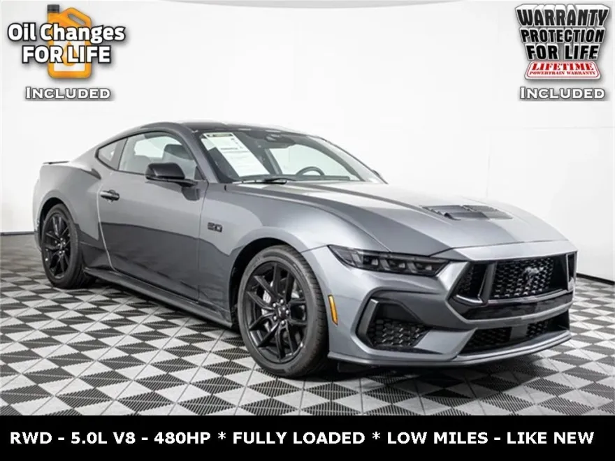 2024 Ford Mustang GT Premium photo 1