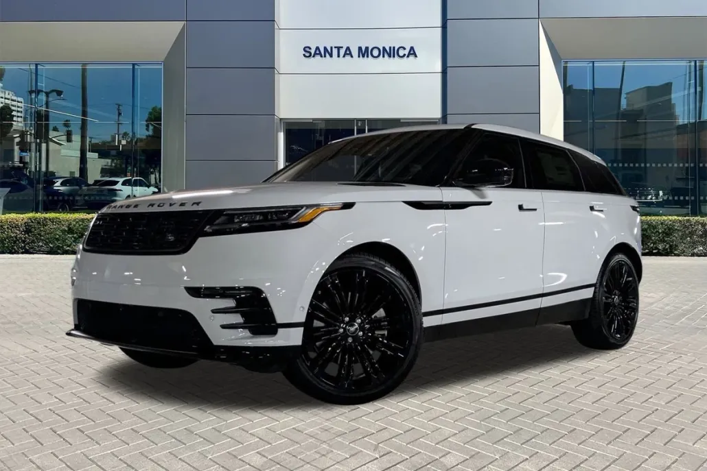 2026 Land Rover Range Rover Velar P250 Dynamic SE photo 1