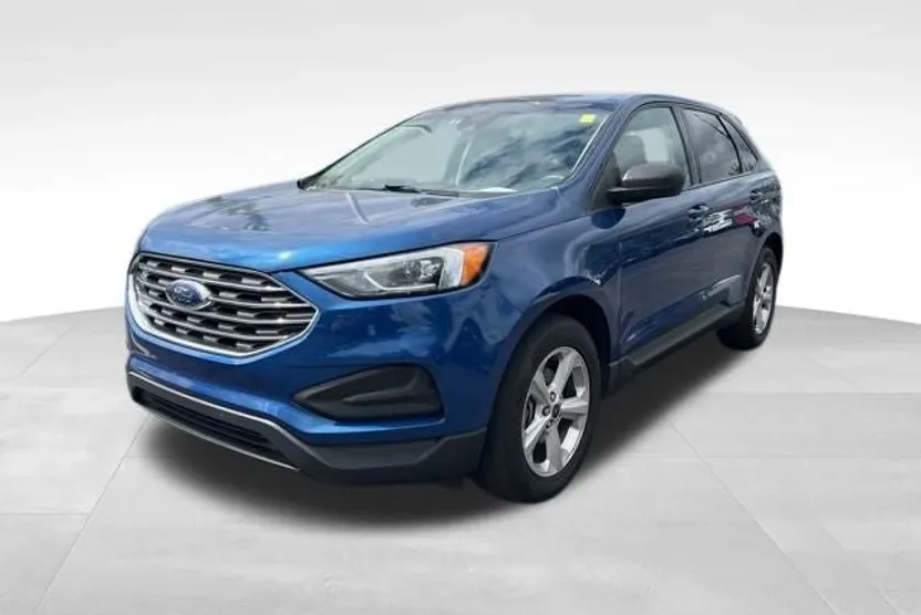2020 Ford Edge SE photo 1