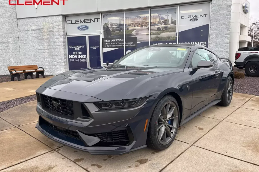 2025 Ford Mustang Dark Horse Premium photo 1