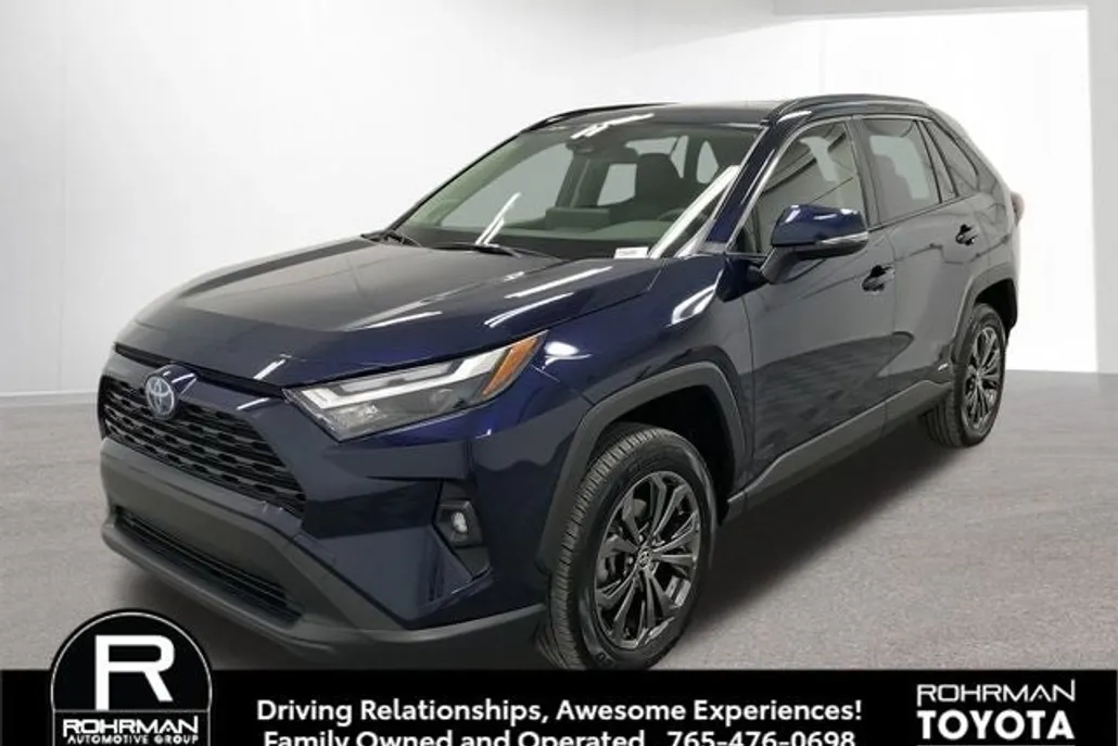 2024 Toyota RAV4 Hybrid XLE Premium photo 1