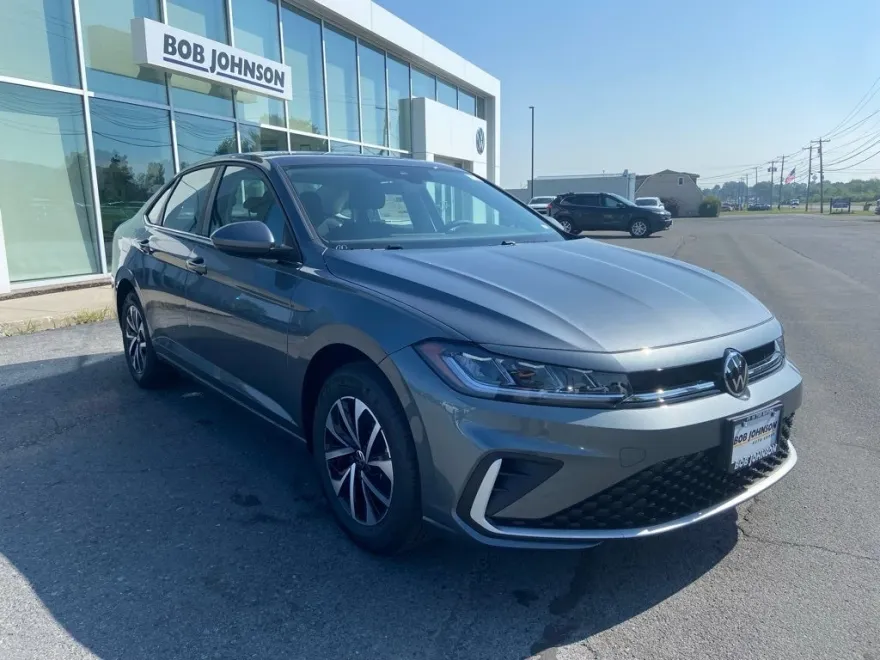 2025 Volkswagen Jetta 1.5T S photo 1