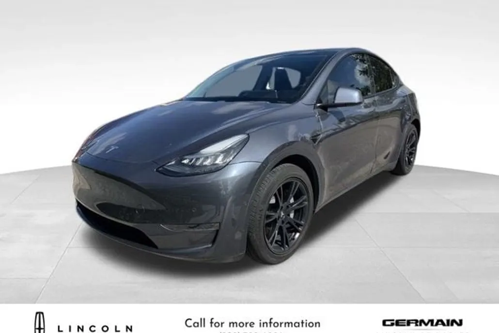 2021 Tesla Model Y Long Range photo 1
