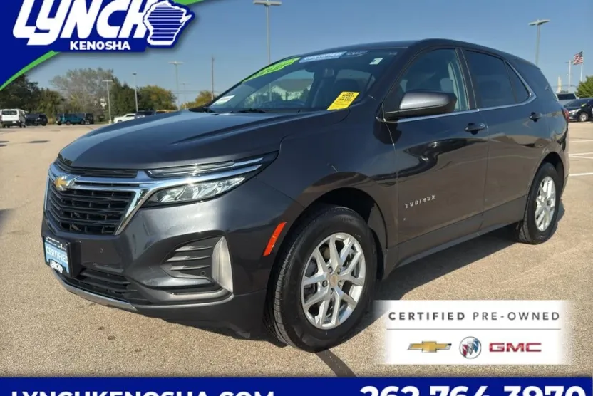 2022 Chevrolet Equinox LT photo 1