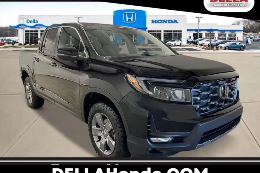 2026 Honda Ridgeline TrailSport photo 1