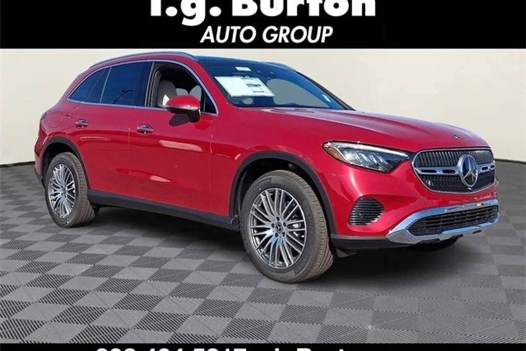 2026 Mercedes Benz GLC 300 4MATIC photo 1
