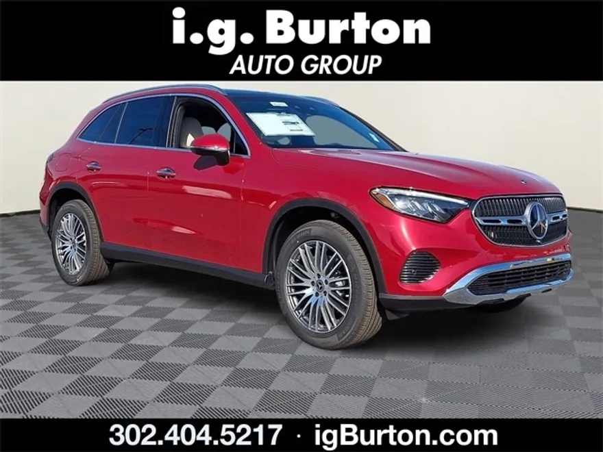 2026 Mercedes Benz GLC 300 4MATIC photo 1