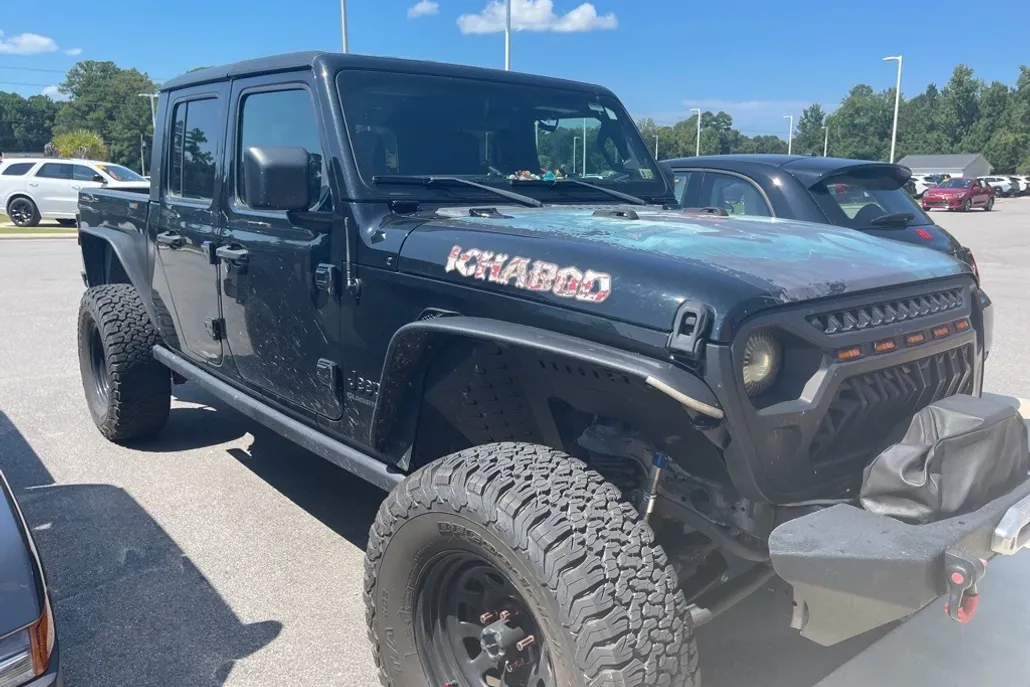 2021 Jeep Gladiator Willys photo 1