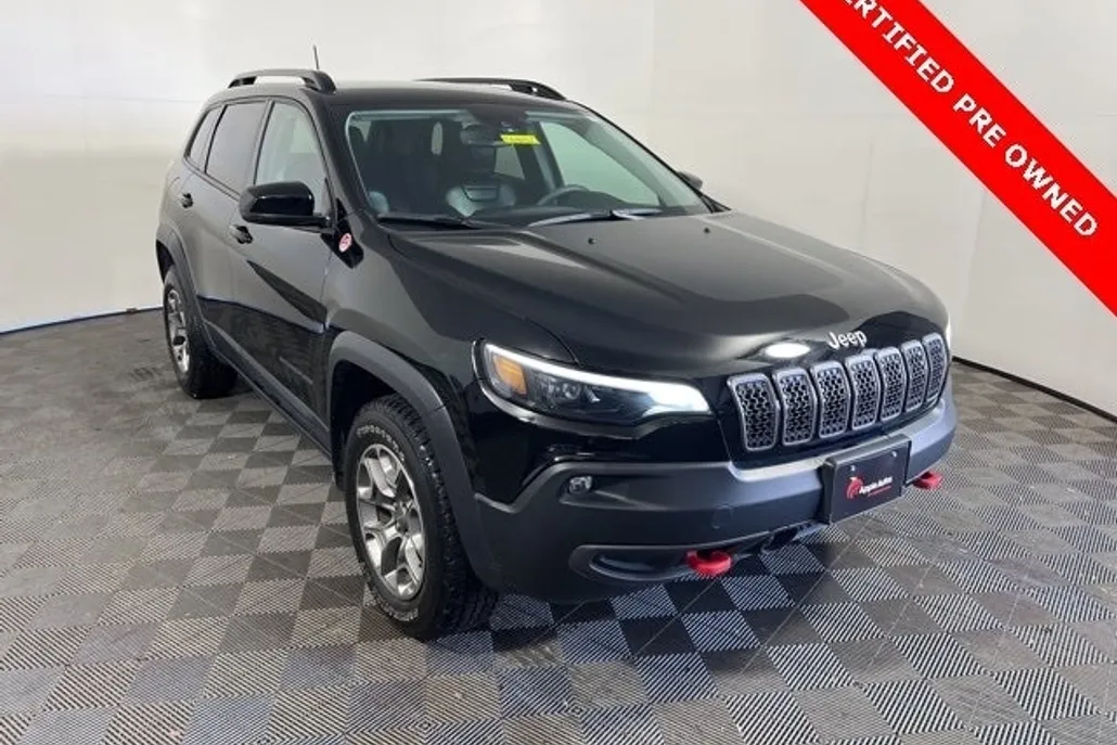 2022 Jeep Cherokee Trailhawk photo 1
