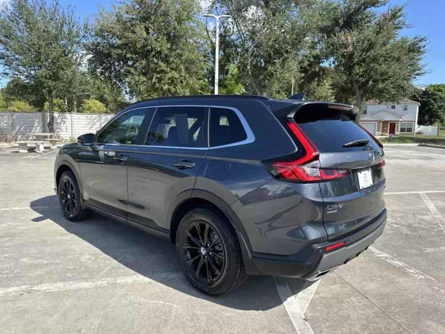 2024 Honda CR-V Hybrid Sport-L photo 1