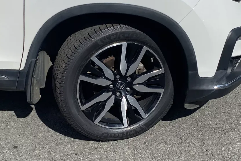 2022 Honda Pilot Elite photo 1