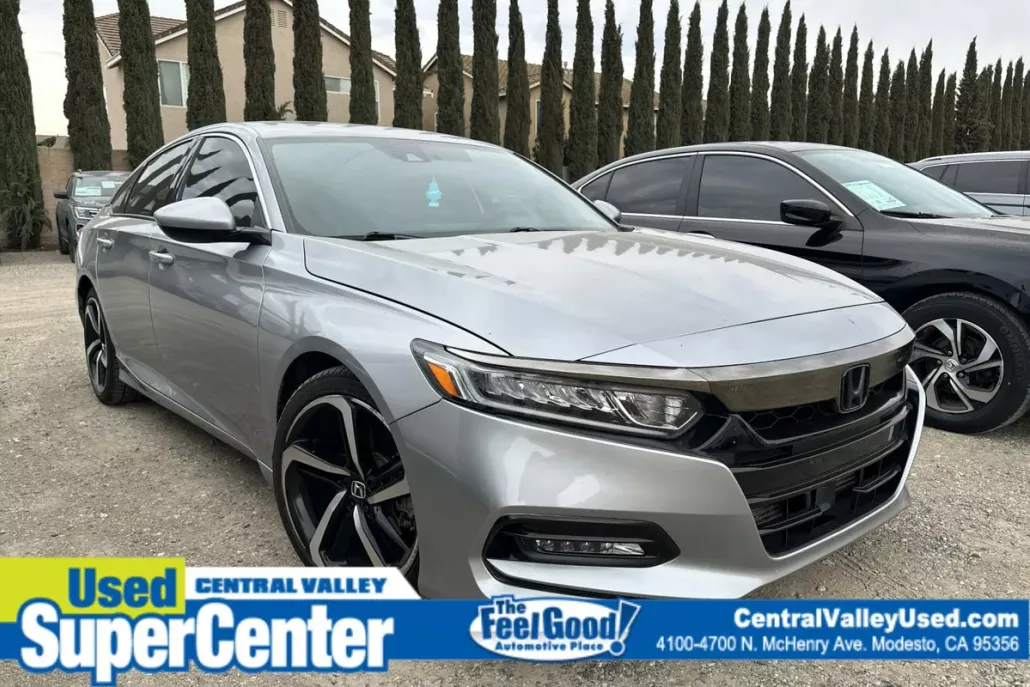 2018 Honda Accord Sport 2.0T photo 1