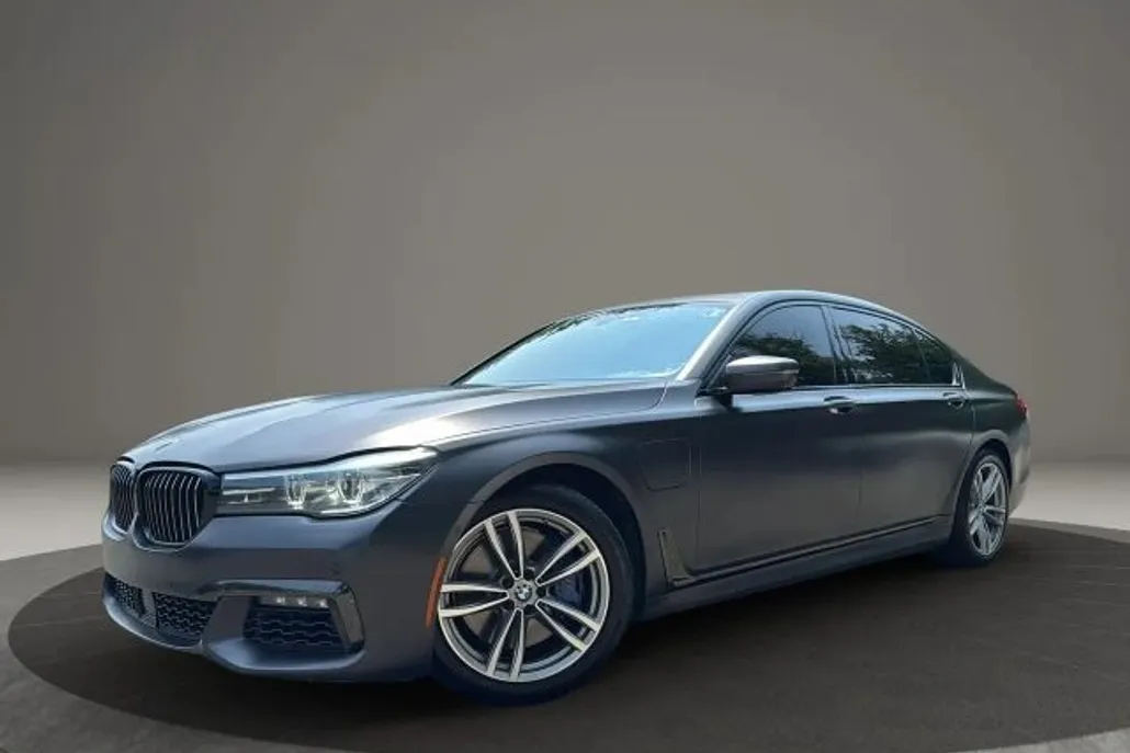 2018 Bmw 740e xDrive Sedan photo 1