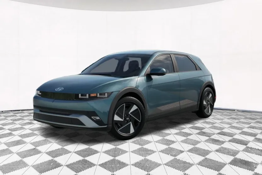 2025 Hyundai Ioniq 5 SE photo 1