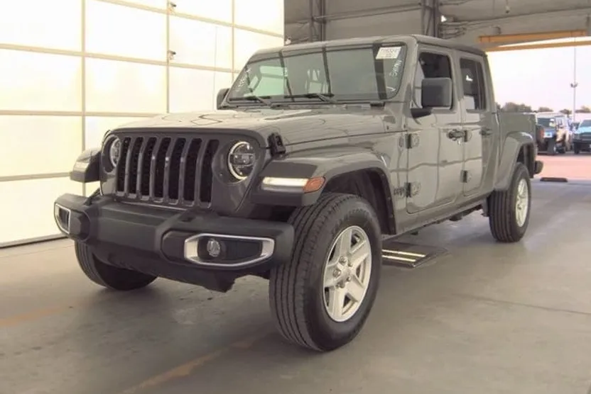 2022 Jeep Gladiator Sport photo 1