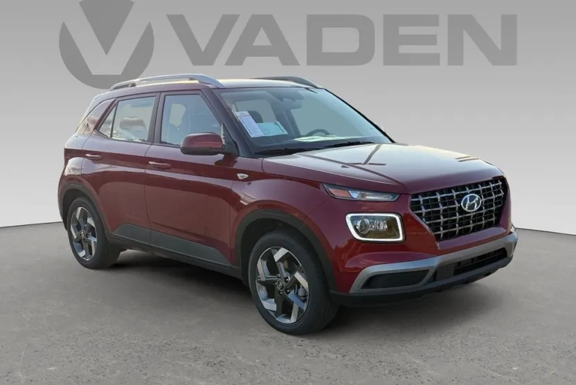 2025 Hyundai Venue Limited photo 1