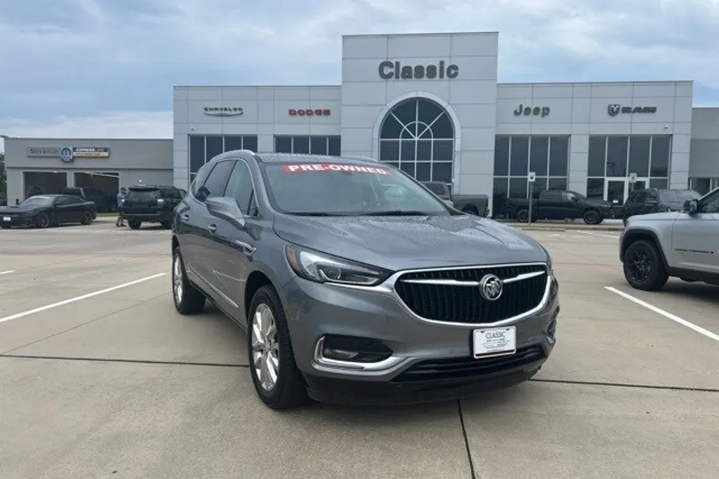 2020 Buick Enclave Essence photo 1