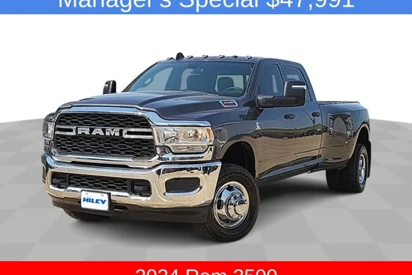 2024 Ram 3500 Tradesman photo 1