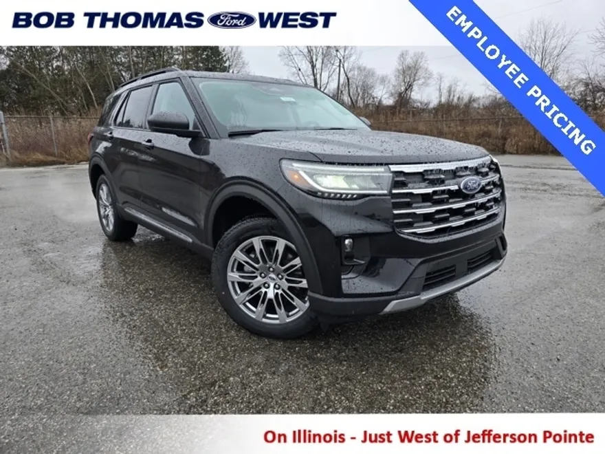2025 Ford Explorer photo 1