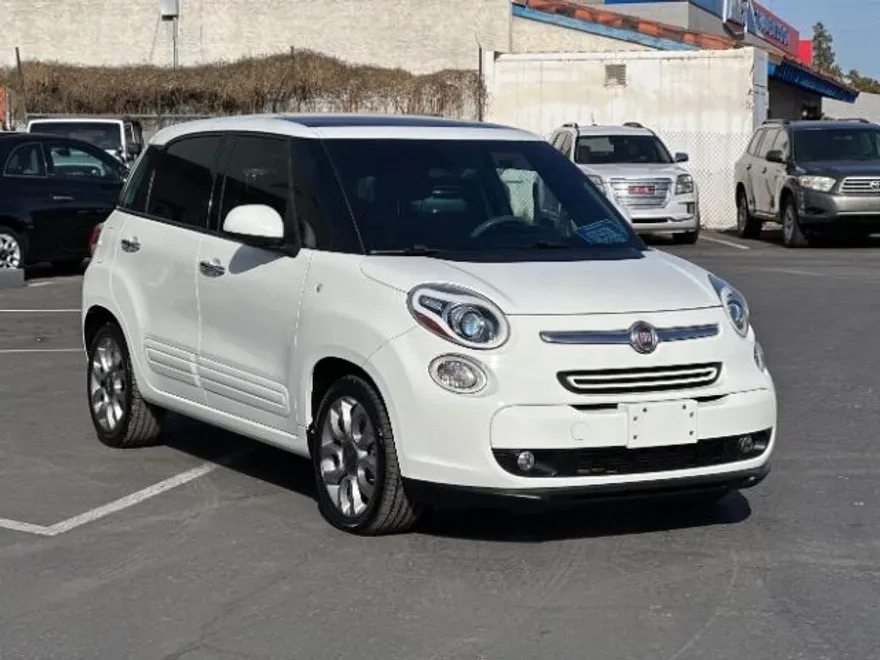 2014 Fiat 500L Easy photo 1