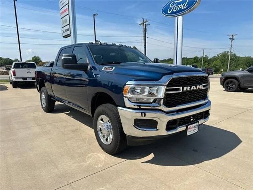 2024 Ram 2500 Tradesman photo 1