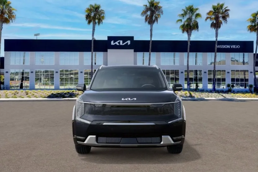 2026 Kia EV9 Land AWD photo 1
