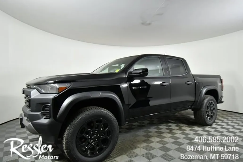 2026 Chevrolet Colorado Trail Boss photo 1