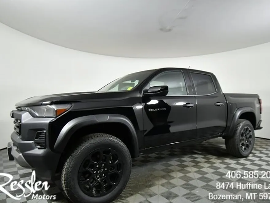 2026 Chevrolet Colorado Trail Boss photo 1