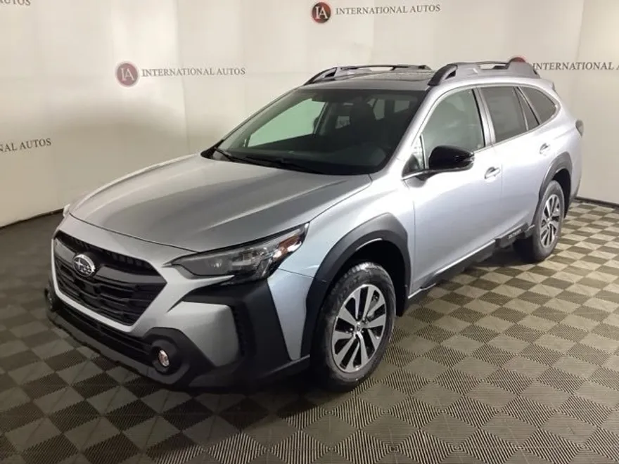 2025 Subaru Outback Premium photo 1
