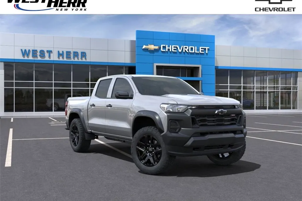 2025 Chevrolet Colorado Trail Boss photo 1