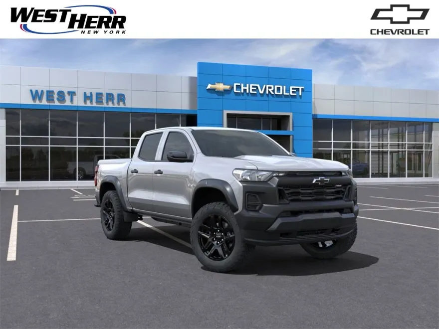 2025 Chevrolet Colorado Trail Boss photo 1