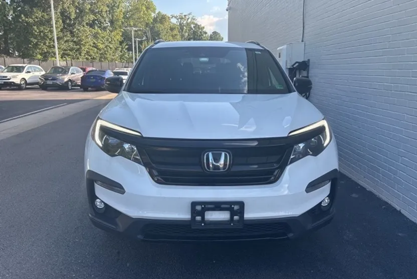 2022 Honda Pilot Sport photo 1