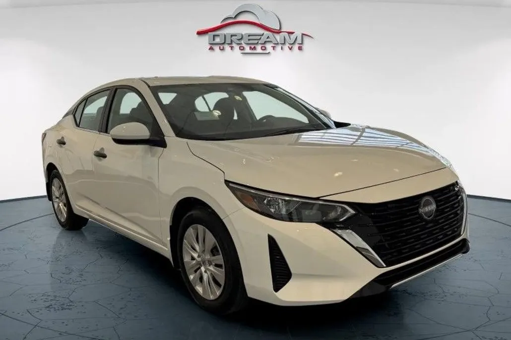 2025 Nissan Sentra S photo 1